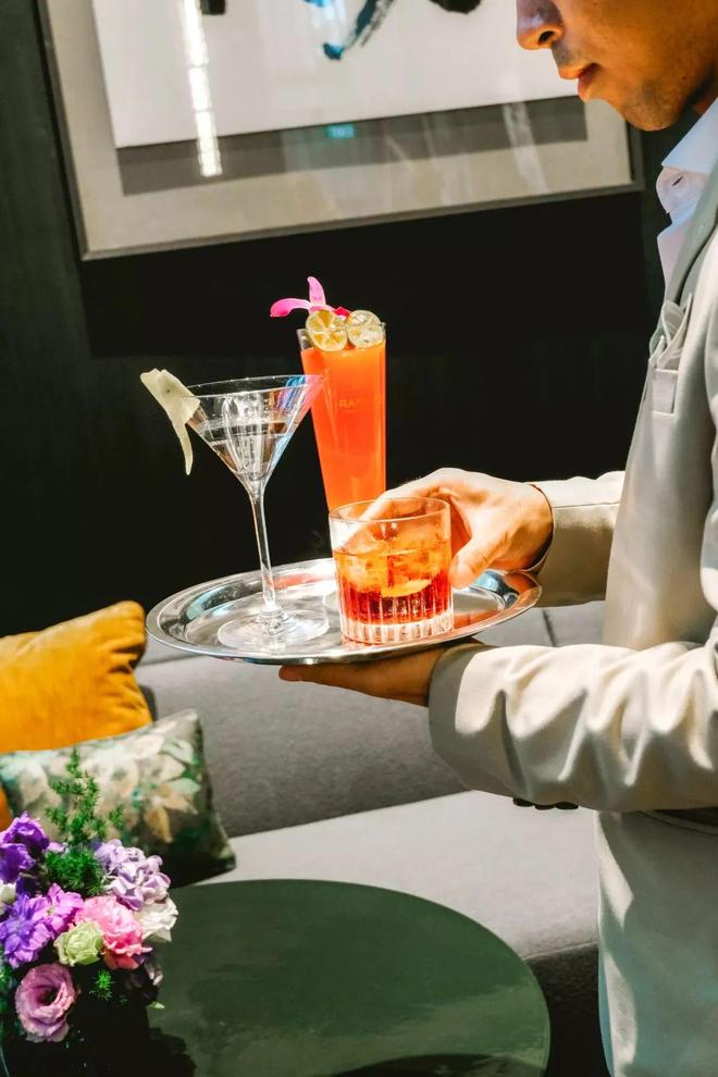 酒店全球首个度假村开业！玩转圣淘沙岛开启全新旅程凯发K8旗舰店APP与“新加坡之父”齐名莱佛士(图7)