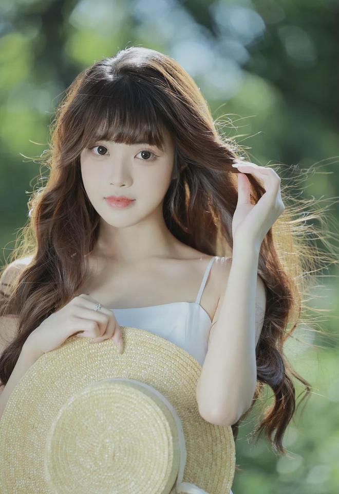 坤坤进女性的胸凯发入口男生的